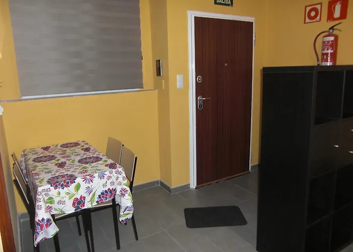 A.t. Altamira 15 アパート *